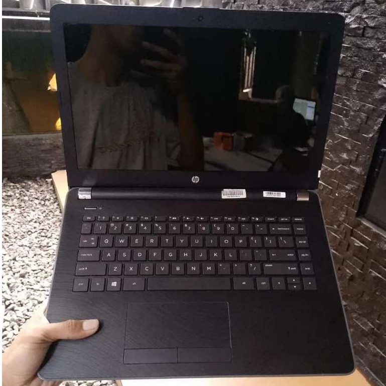 HP Laptop 14-bw017AU AMD A9 9420 RAM 4GB HDD 500GB Cocok Untuk Kebutuhan Kantor Second Berkualitas B