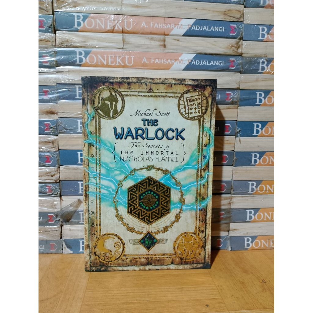 BUKU ORIGINAL - THE WARLOCK THE SECRET OF THE IMMORTAL