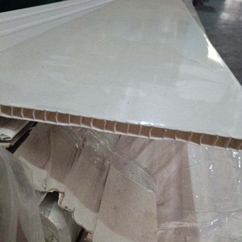 Plafon PVC 3 meter (harga per meter)