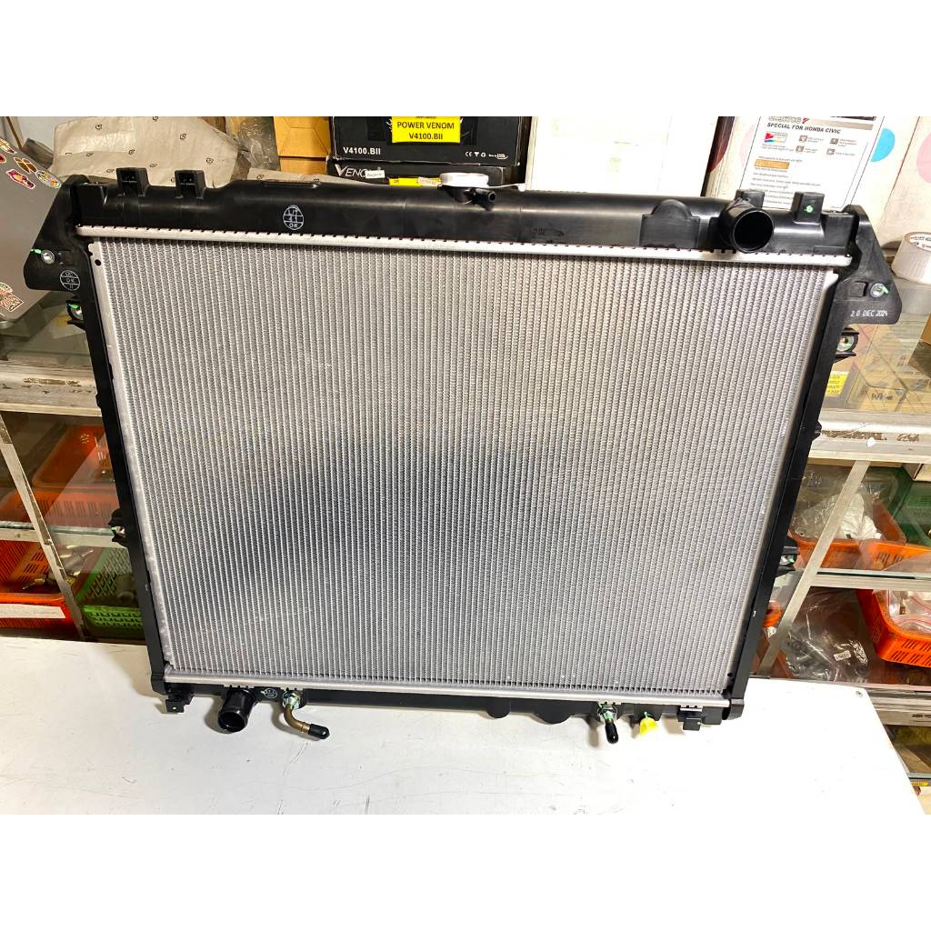 RADIATOR ASSY INNOVA OLD S/D BARONG MATIC AT 16410-0C140