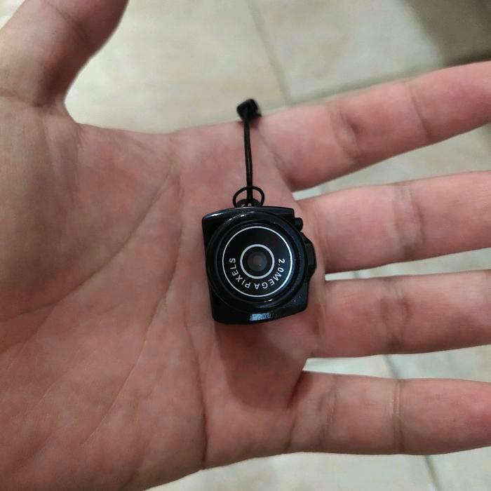 Alat Kamera Pengintai Spy Gantungan Super Mini Cam DV