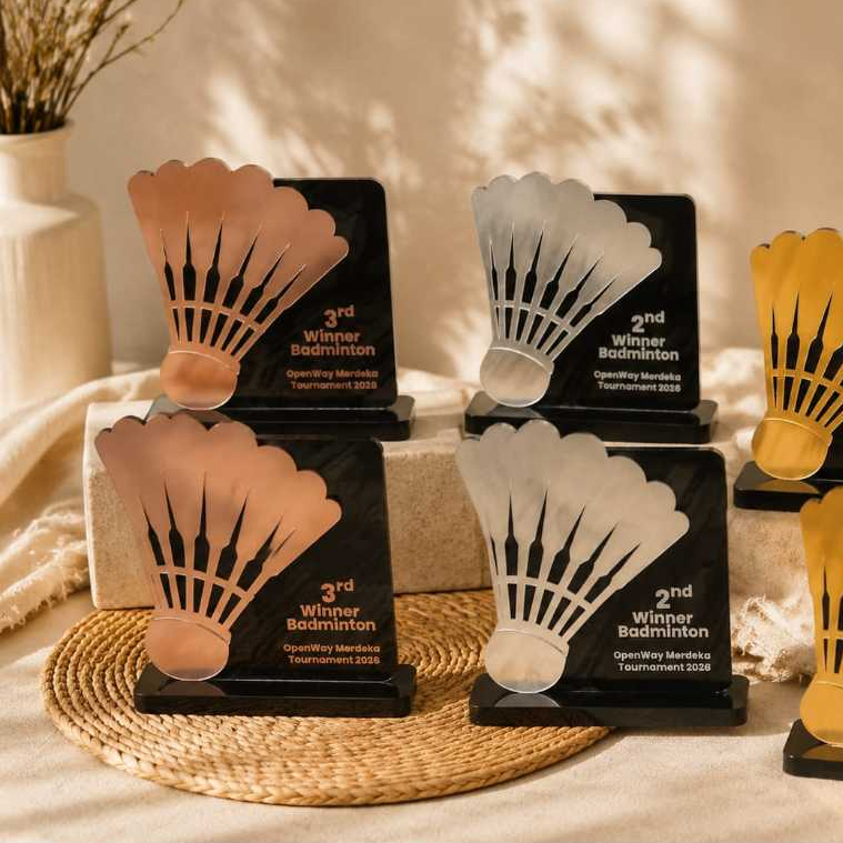 TROPY BADMINTON, PIALA BADMINTON, TROPI BADMINTON, TROPHY BADMINTON, PIALA BADMINTON, TROPI BADMINTO