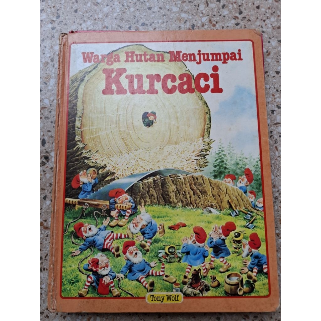 Buku Tony Wolf warga hutan mencari