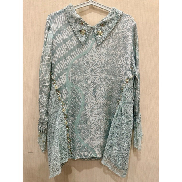 preloved sarah the label blouse