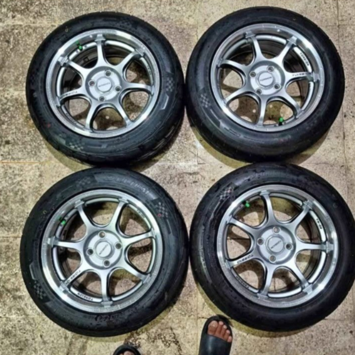 Velg Bekas Torsion TR09 Ring15 Lebar 6,5 Pcd 4x100 Et41 Ban Semi Slick Delium 195 55 R16