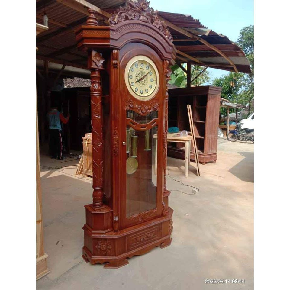 Jam Berdiri Hias Kayu Jati Jepara Finishing Melamine
