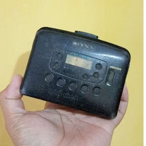 walkman jadul second collection original Sony no test/junk (DISPLAY ONLY)