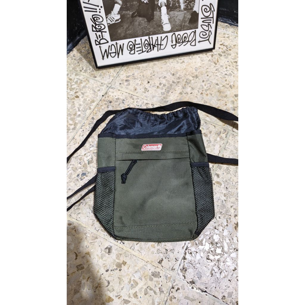 Tas selempang coleman