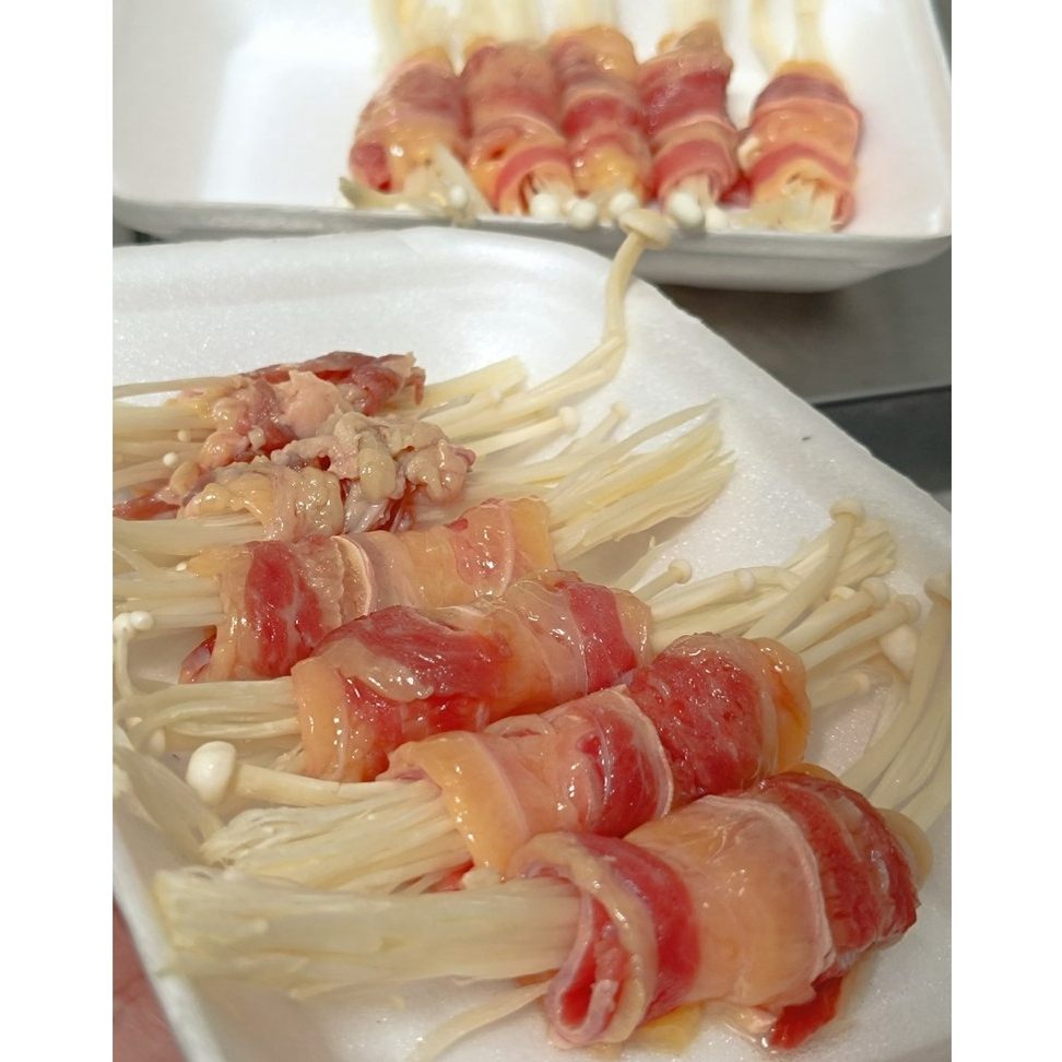 Enoki beef roll