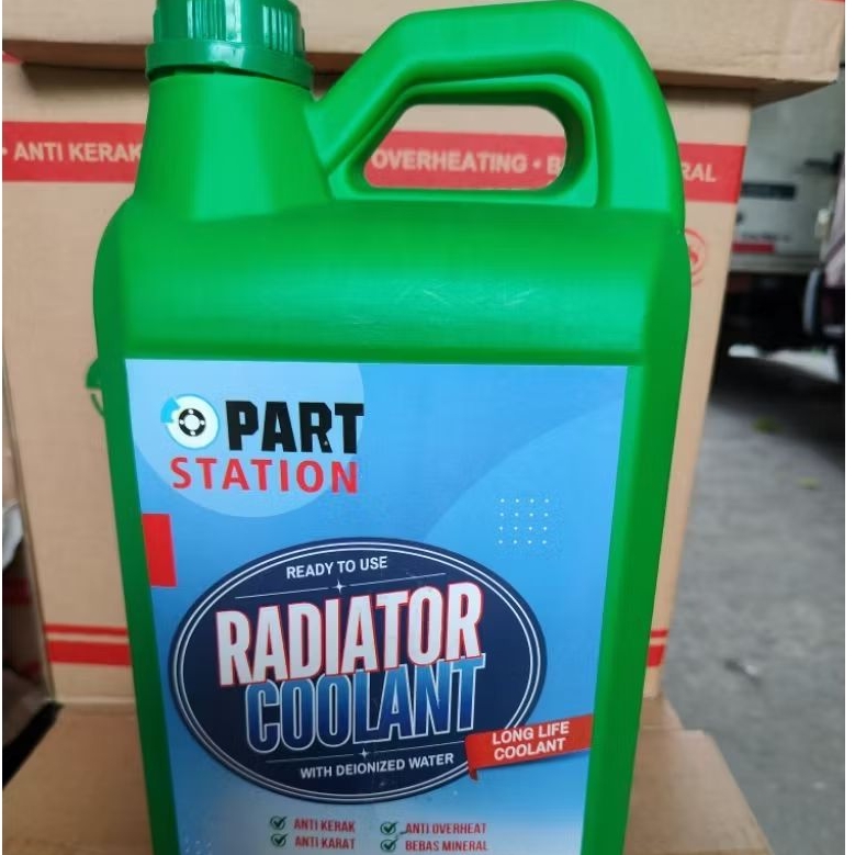 Radiator coolant 5 Liter hijau