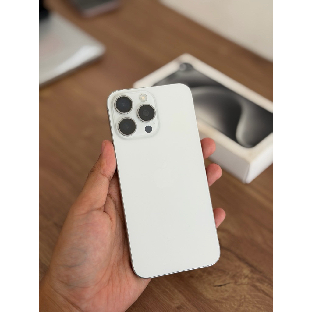 iPhone 15 Pro Max 256gb ex blibli