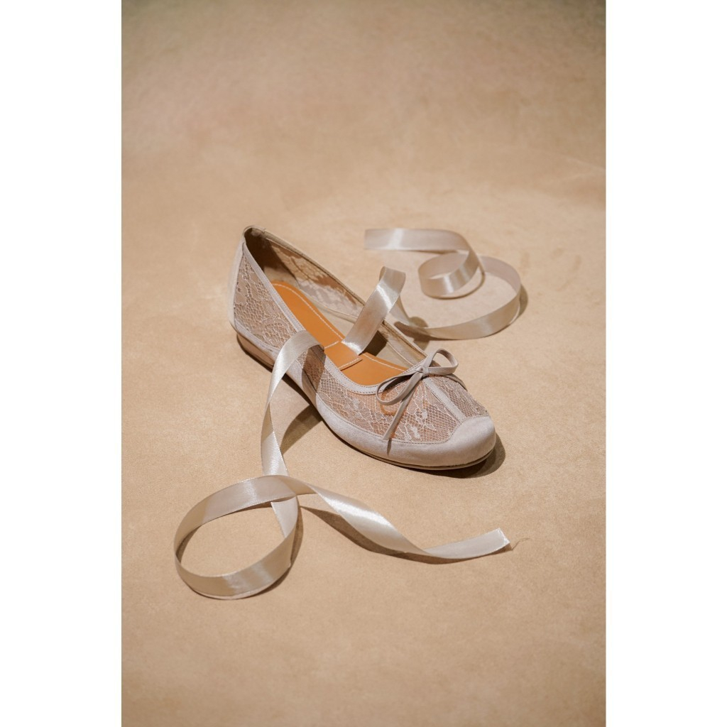 Langkah Daily Colette Flat Shoes Wanita | Sepatu Ballet Flat Lace Ribbon | Sepatu Wanita Elegan Casu