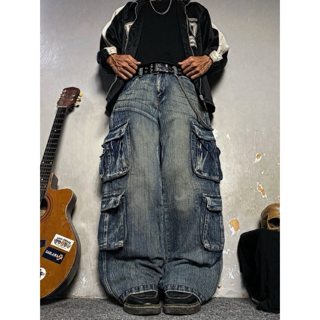 cargo jeans multipocket vintage street wear style by game cargo & jeans creator