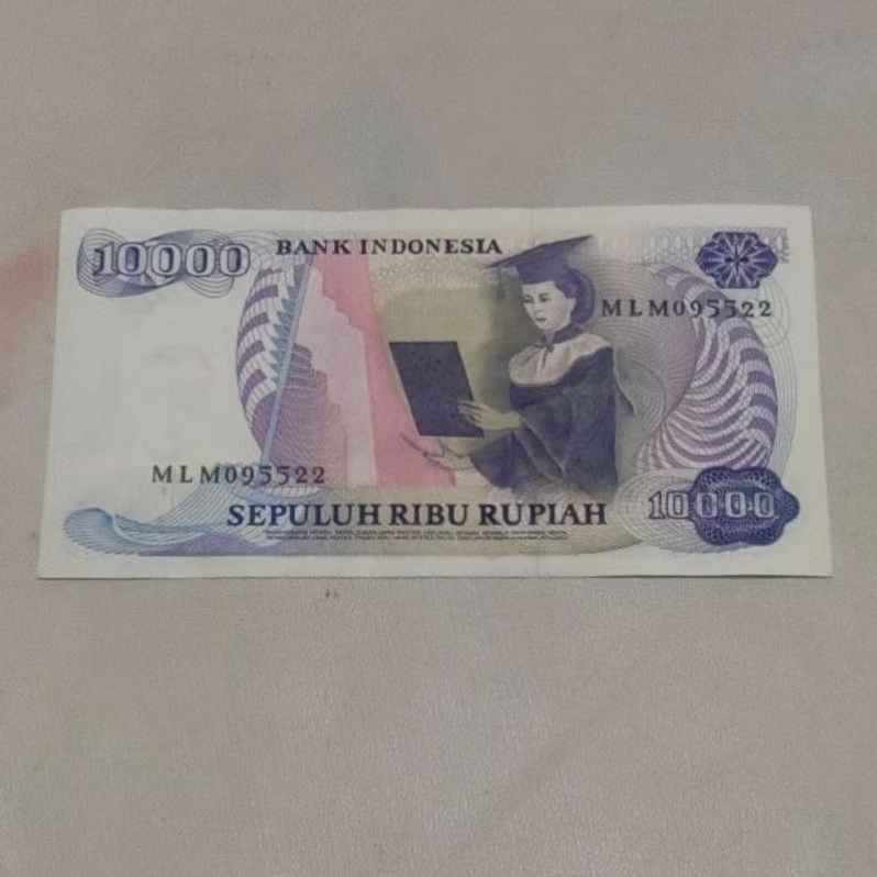 uang 10000 Kartini 1985