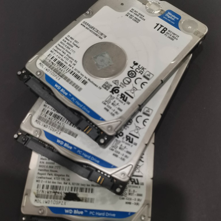 HDD WD Blue 1TB SATA 2.5" WD10SPZX – Bekas External Caddy