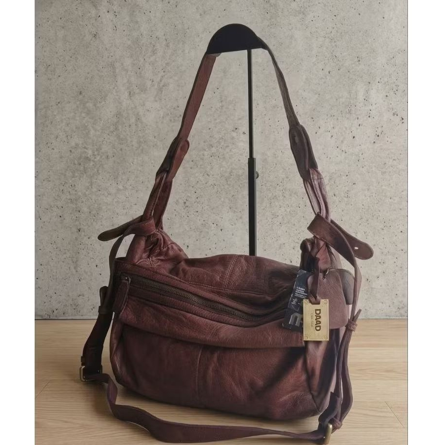 DA_ New with tag DAAD shoulder & sling bag vintage brown leather