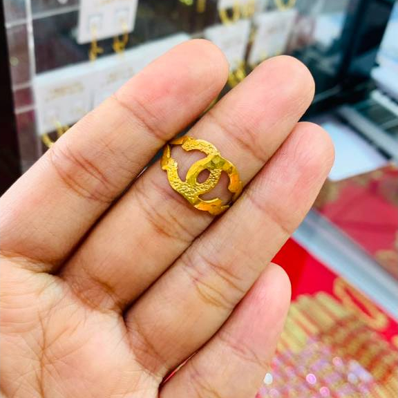 Cincin Lapis Mas Kristal