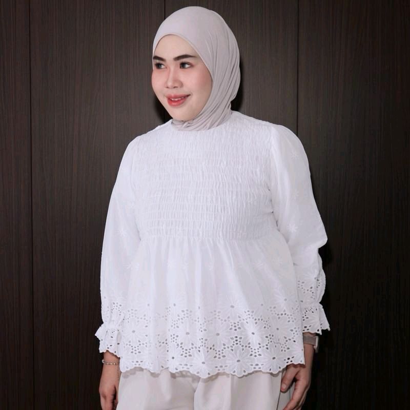 Sisters & Co | Avelia Smocked Blouse - Blouse Smock Katun Premium - Atasan Wanita [21]