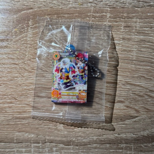 Aikatsu Kaede Gachapon Keychain
