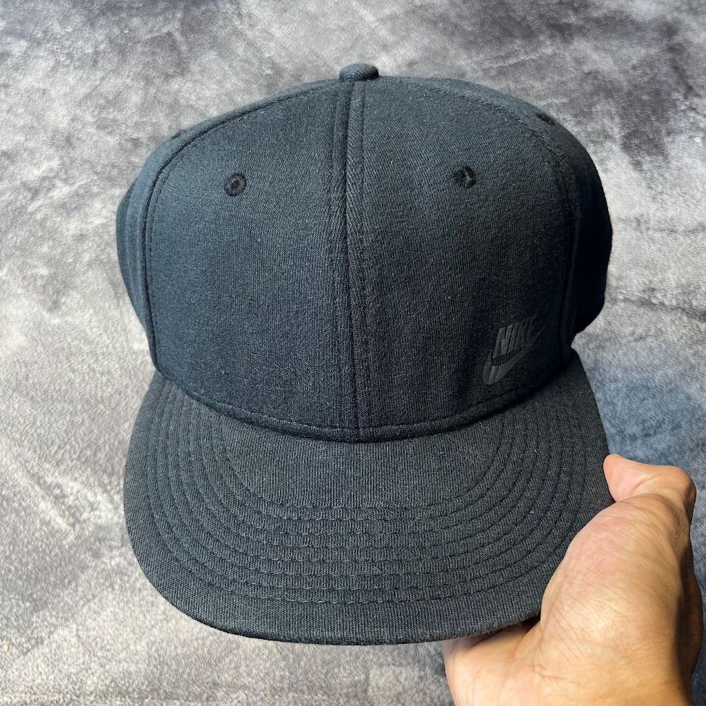 Topi Nike True Snapback Hitam Original Olahraga Lari Gym Baseball Sepeda Drifit Casual Padel Golf