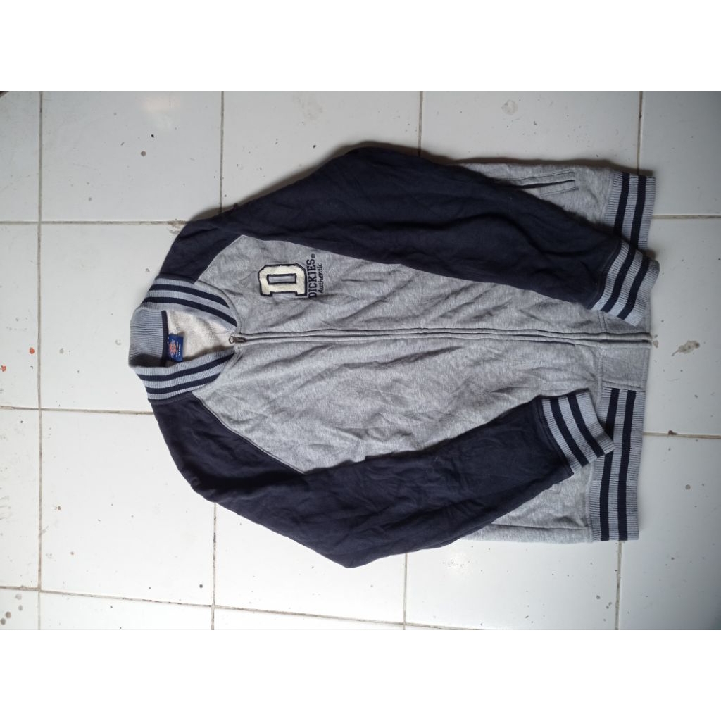 jaket varsity dickies bekas second original.