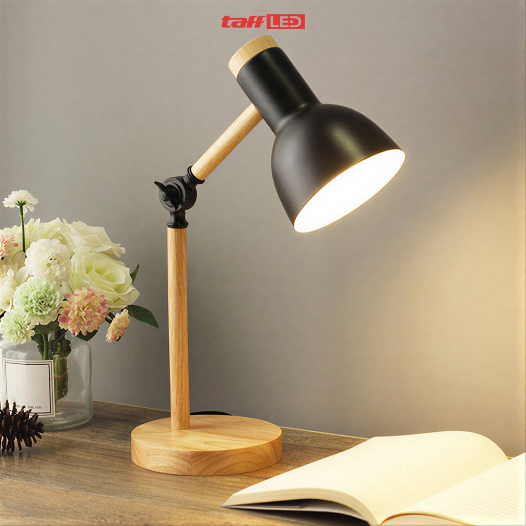 Lampu Baca Meja Belajar LED Desk Lamp Nordic Wooden Art