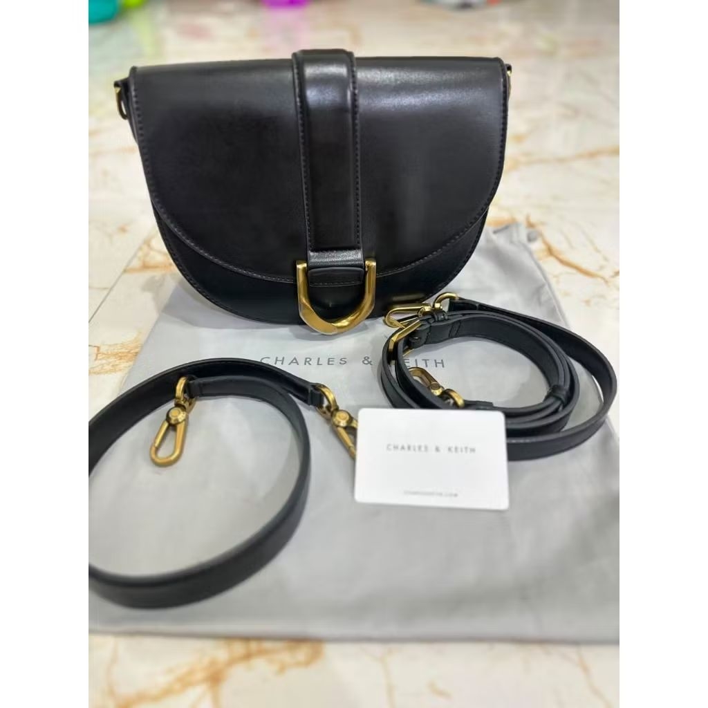 Charles and Keith Gabine Saddle Bag ORIGINAL