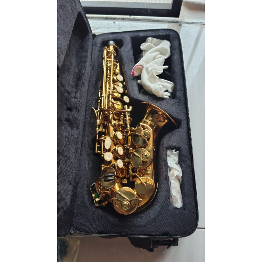 Alto Saxophone MANDALIKA