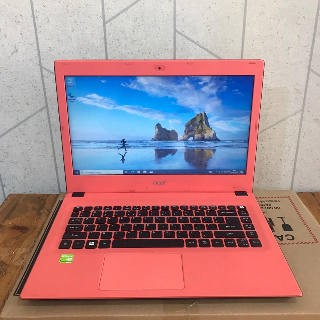 Laptop Acer E5-473G, Core i3-4005U, ##DoubleVga, Nvidia Geforce 920M 2Gb, Hd Graphics 5500, Ram 4/50