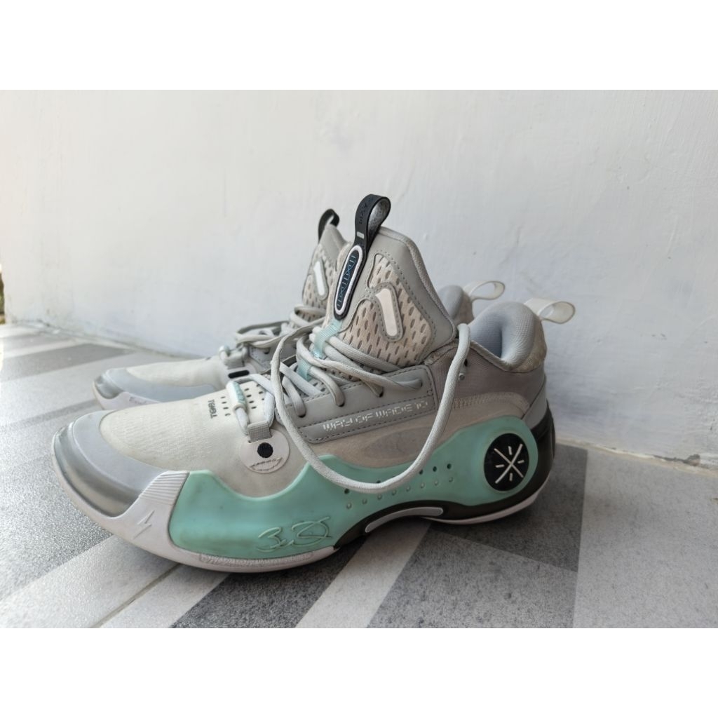 sepatu basket Li-Ning WOW 10 low (second)