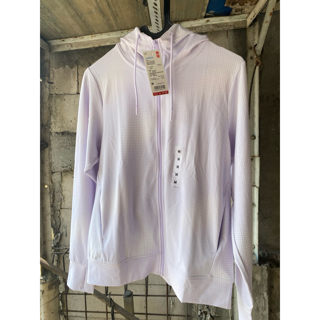 Uniqlo Jaket Airism Purple
