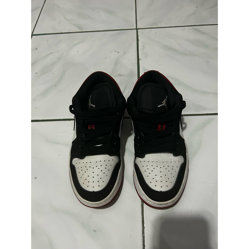 Sepatu air jordan preloved