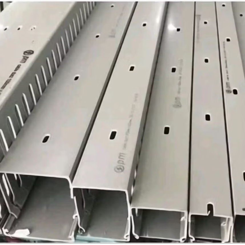 Kabel Duct Lubang 100x100 1.7m / Kabel Duct Lobang 100x100 1,7 Meter / Kabel Duct Bolong Lubang