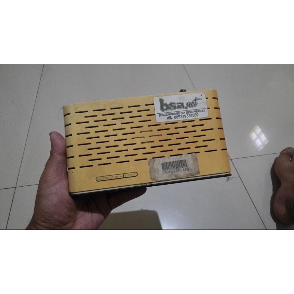 Receiver K Vision C1000 Putih Seken