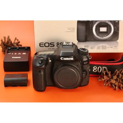 Canon EOS 80D Body Only Fullset B1288