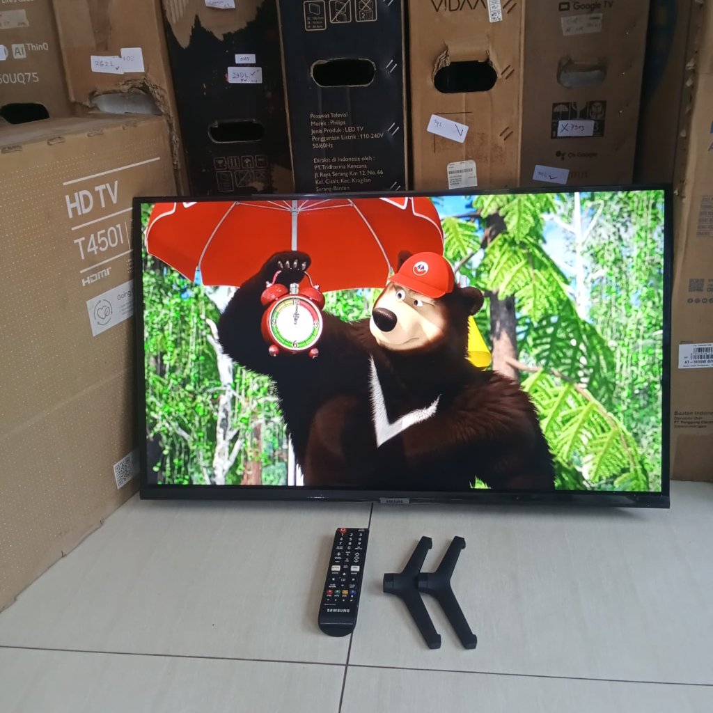 ANDROID TV LED 32INC SAMSUNG, BISA YOUTUBE WIFI. MINUS LCD BARET, KONDISI BEKAS MSH SEGEL 395A6A