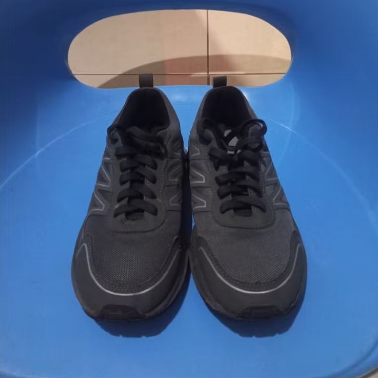 sepatu kinomi digar 505