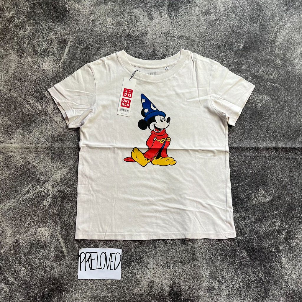Tshirt Uniqlo UT x Disney Mickey Mouse Kaos Putih ukuran M