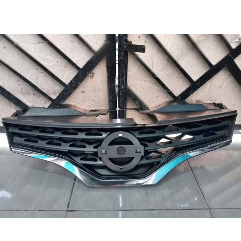 grill grille Nissan evalia original copotan