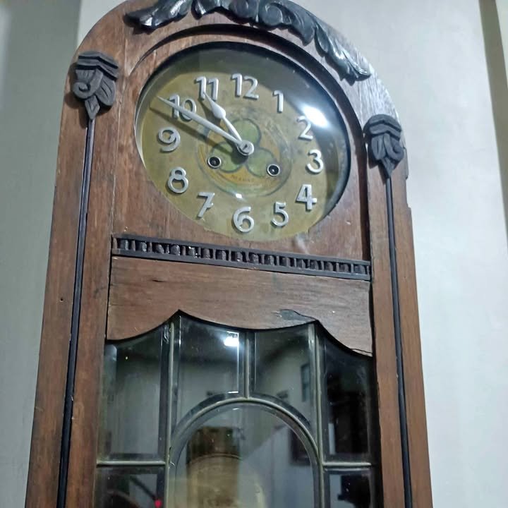 Jam kuno tengahan Mauthe ball 3 nitisem...