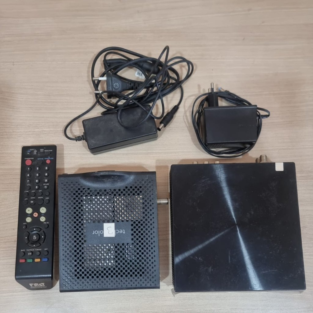 Samsung HomeCable HD Set Top Box (STB) HDMI + Router Technicolor + Remote