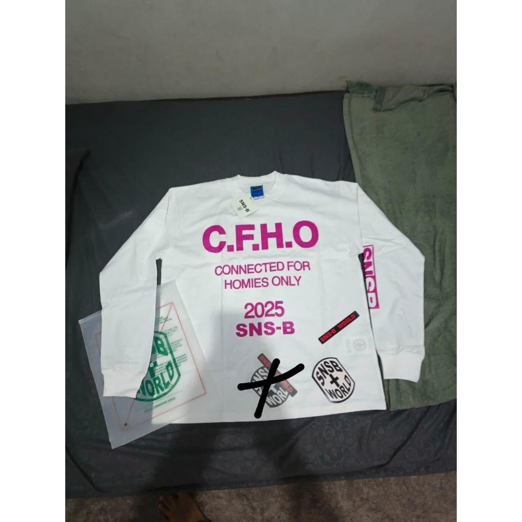 Longsleve CFHO White/Pink Sz M Ziplok + Sticker