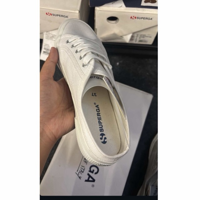 Sepatu kanvas SUPERGA putih original