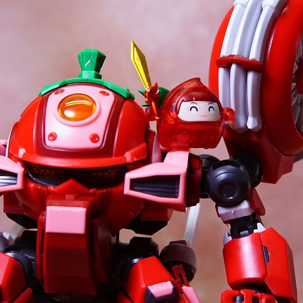 Model kit Yilichuangwan Fruity Robo Combiner Berry Hunter FR-04 Plamo