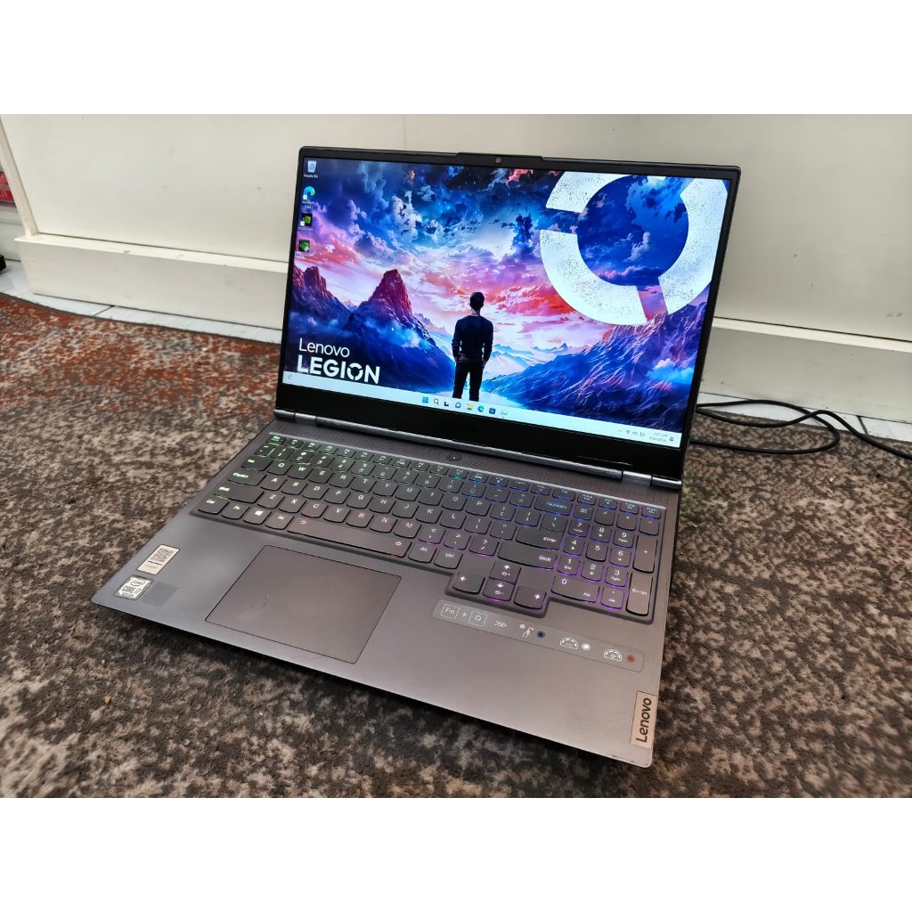 Lenovo Legion 7 Core i7 10875H 16/256 RTX 2060