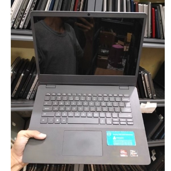 Dell Vostro 3405 AMD Ryzen 3 3250U 4GB SSD256GB