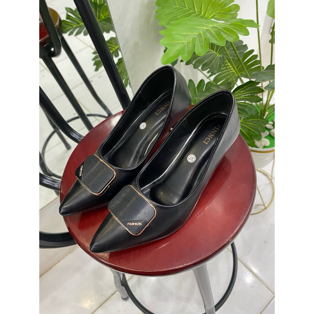 PANSUS IMPORT WANITA