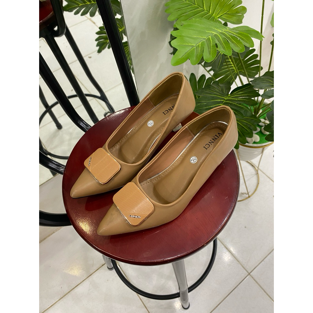 PANSUS IMPORT WANITA