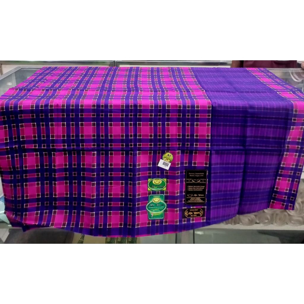 sarung abu yaman full sutra/abuyaman kotak kbs/motif bhs/murah/sarung dewasa