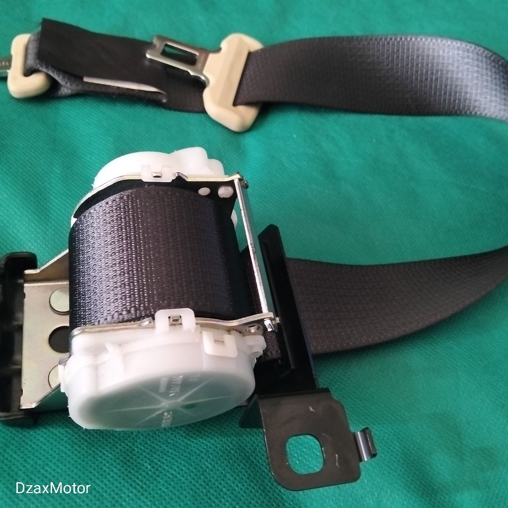 SEAT BELT SAFETY BELT SABUK PENGAMAN MOBIL AVANZA XENIA CALYA SIGRS GRANDMAX RUSH TERIOS UNIVERSAL O